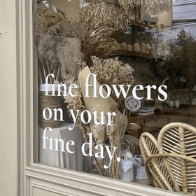 Petals & Pastries
